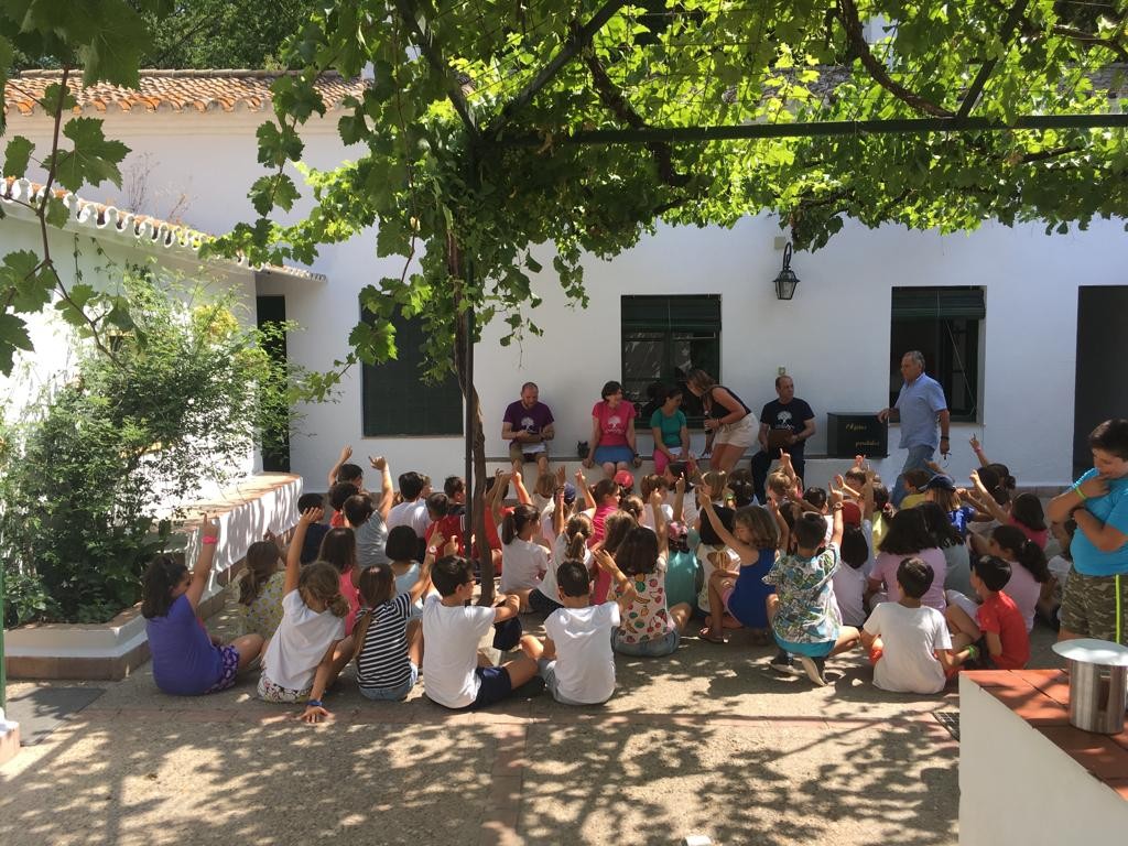 Vacaciones para los pequeños, con un &amp;quot;servicio de respiro familiar&amp;quot; para los padres de Sanlúcar