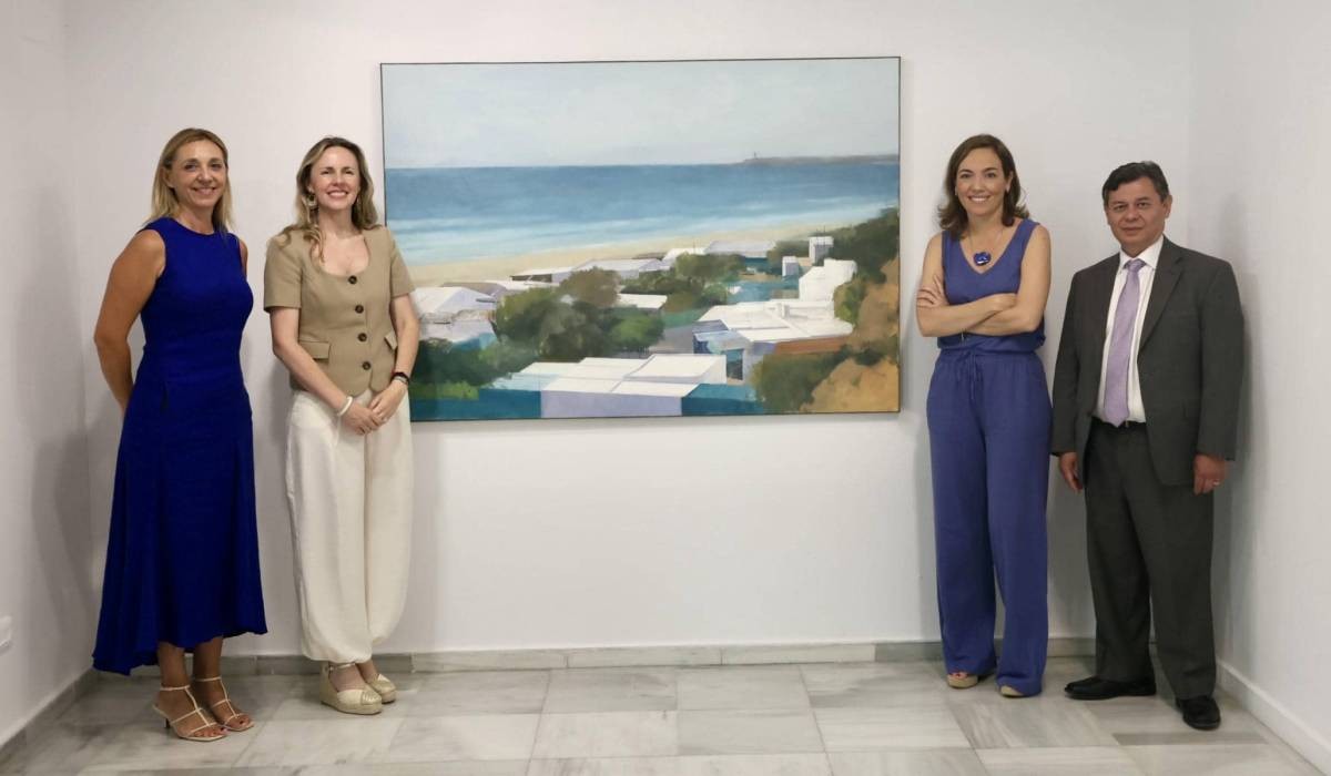 Convertir la campiña de Jerez, la Bahía y el mar en experiencia: Rocío Cano expone su &amp;#039;Horizonte dibujado&amp;#039; en Cádiz