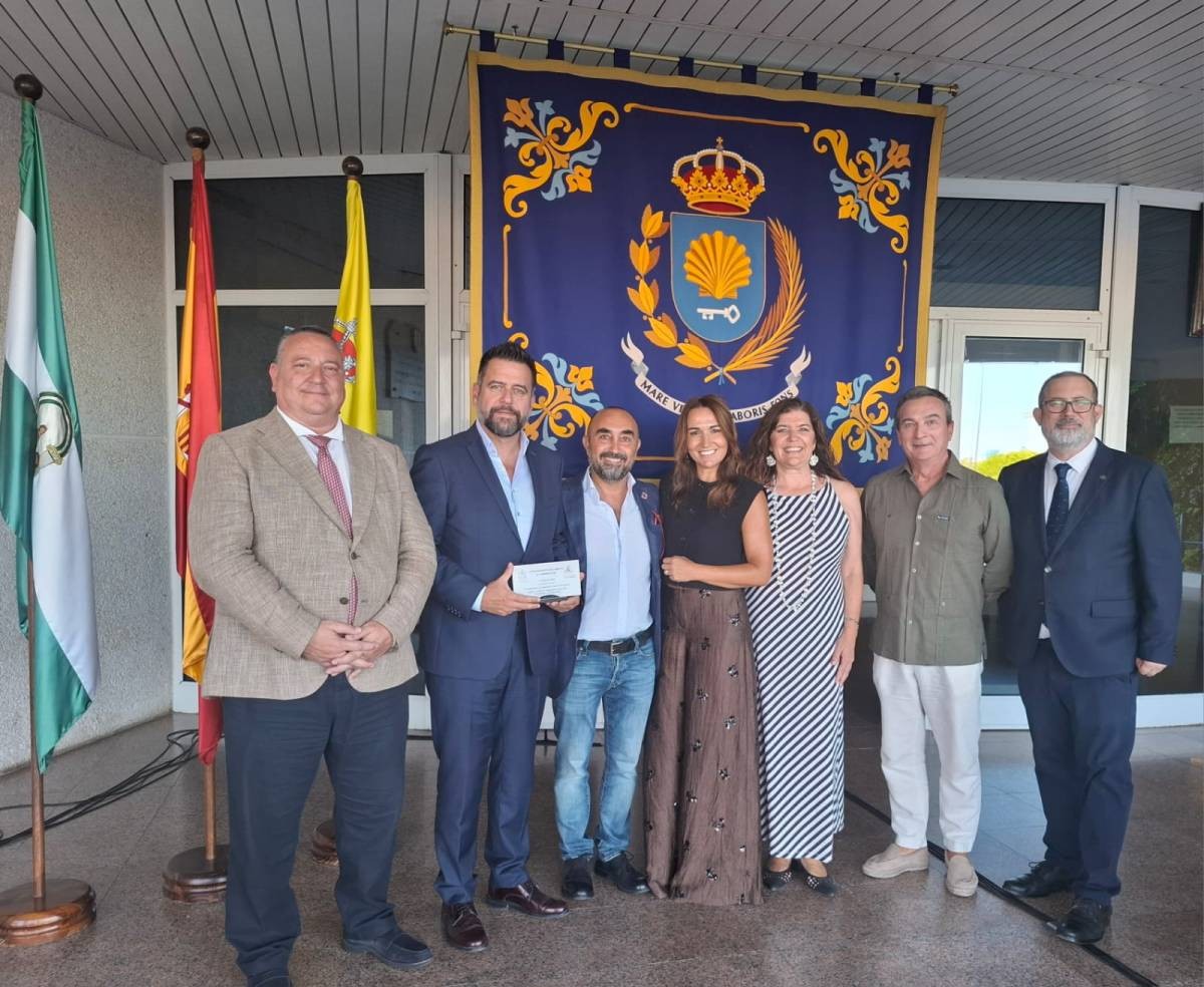 La Facultad de Ciencias del Mar de la UCA distingue a la Zona Franca por su impulso a la economía azul 