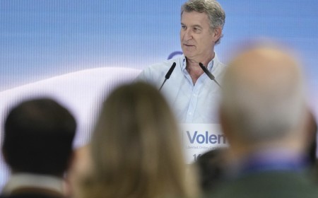 Ley de nietos, reparación histórica o ingeniería electoral: El PSOE marca la casilla &amp;#039;A&amp;#039; y el PP se decanta por la &amp;#039;B&amp;#039;