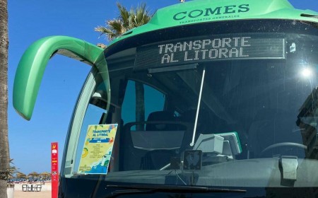 De la Sierra al litoral: las nuevas rutas de autobús para ir a las playas de la provincia de Cádiz este verano