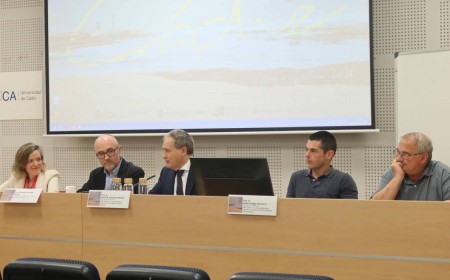 Caballero Bonald, Vandelvira y migraciones: la Universidad de Cádiz arranca sus cursos de verano con más de cien expertos