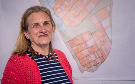El gobierno de Vejer queda en minoría tras la dimisión de Dolores de Melo, número 2 del PSOE y figura clave en El Palmar