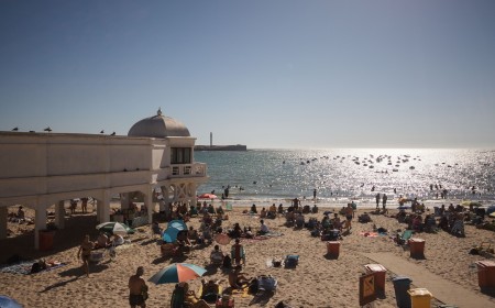 Andalucía, bajo avisos en seis provincias, antes de la llegada de la segunda ola de calor