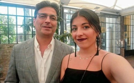 La carta del padre de Fuente Clara a Juanma Moreno tras pactar con Vox: &amp;quot;Le invito a que se suba a mi coche&amp;quot;
